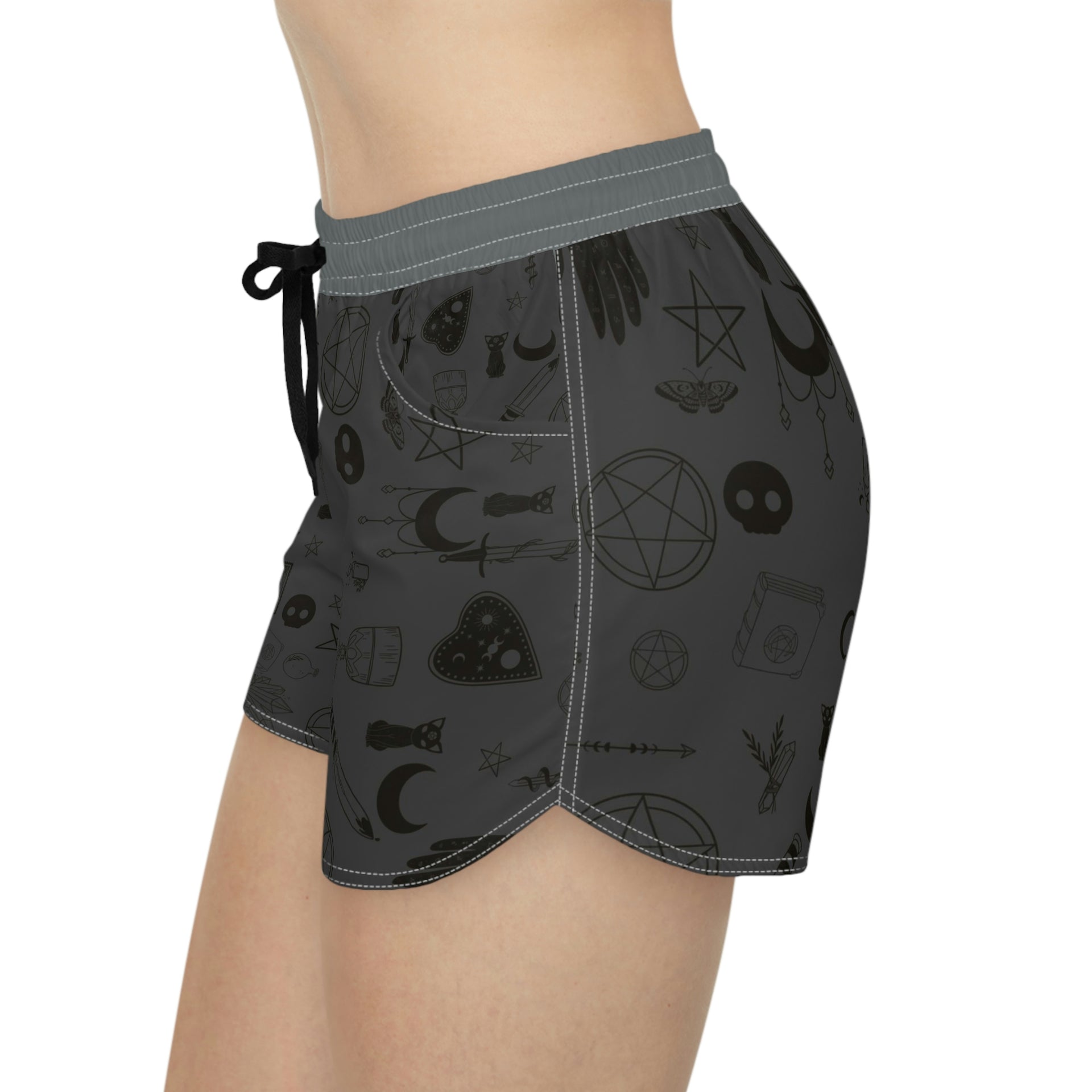 Magick Women's Casual Shorts (AOP)